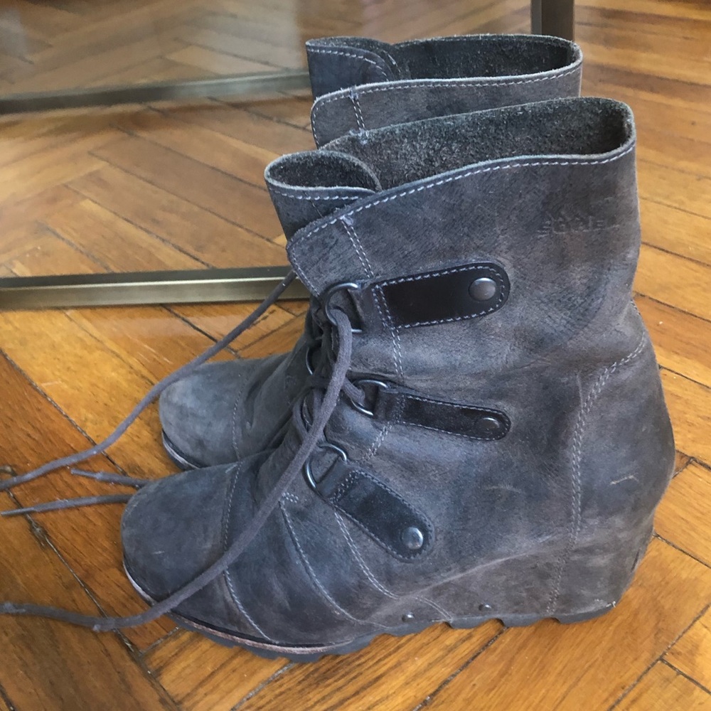 Joan of Arctic Wedge Sorel Boots